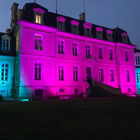 Chateau De La Bouchatte Les Roses *